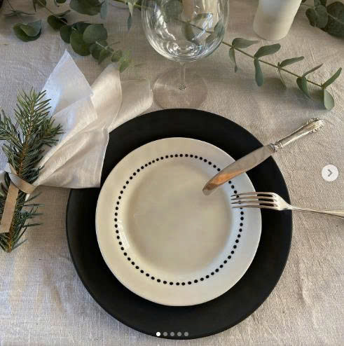 Giải pháp quà tặng doanh nghiệp và cung cấp sản phẩm gốm sứ cho hệ thống bán lẻ – cửa hàng lưu niệm